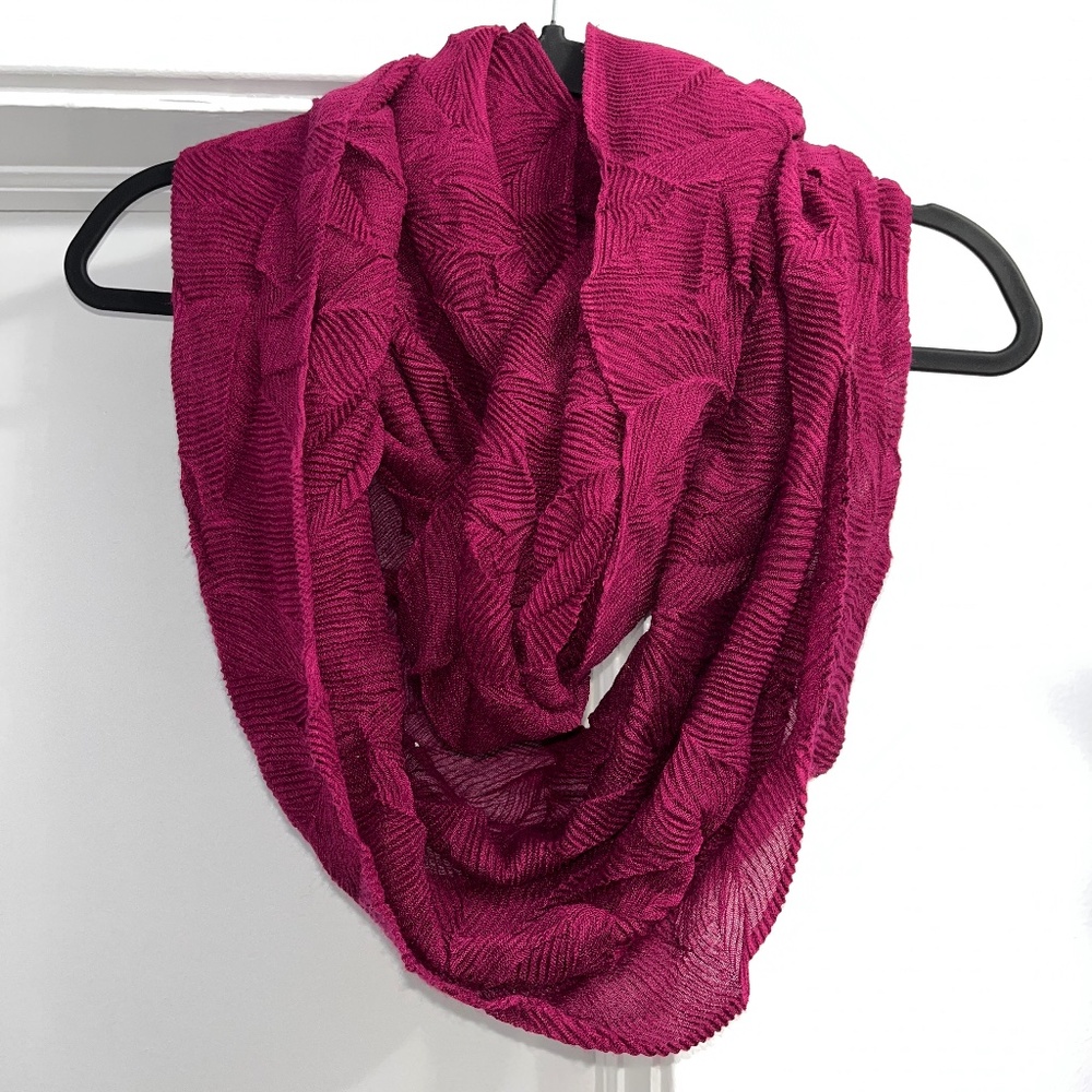 Lauren Ralph Lauren fucscia infinity scarf.